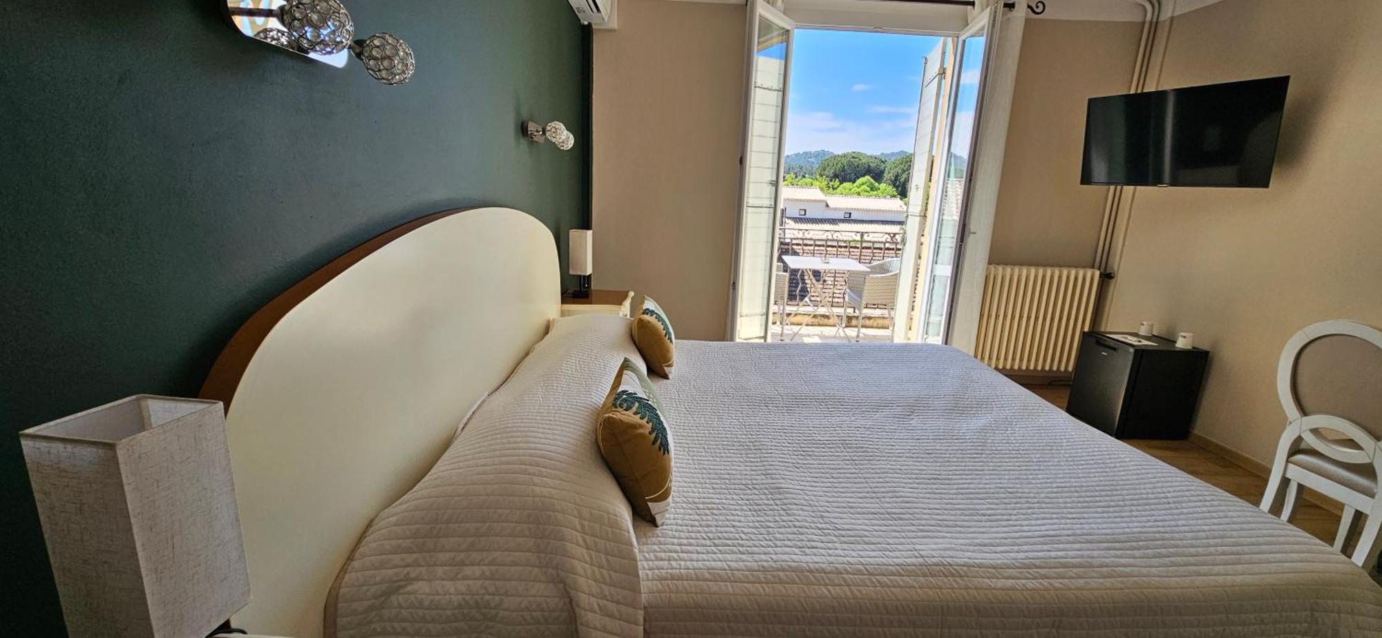 Le Castelet Des Alpilles Hotell Saint-Rémy-de-Provence Eksteriør bilde